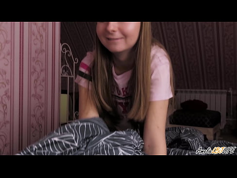 ❤️ 金發女郎深深吮吸她的 BFF，並在她的嘴裡射精 色情 在我們這裡 zh-tw.xxxshake.ru ﹏